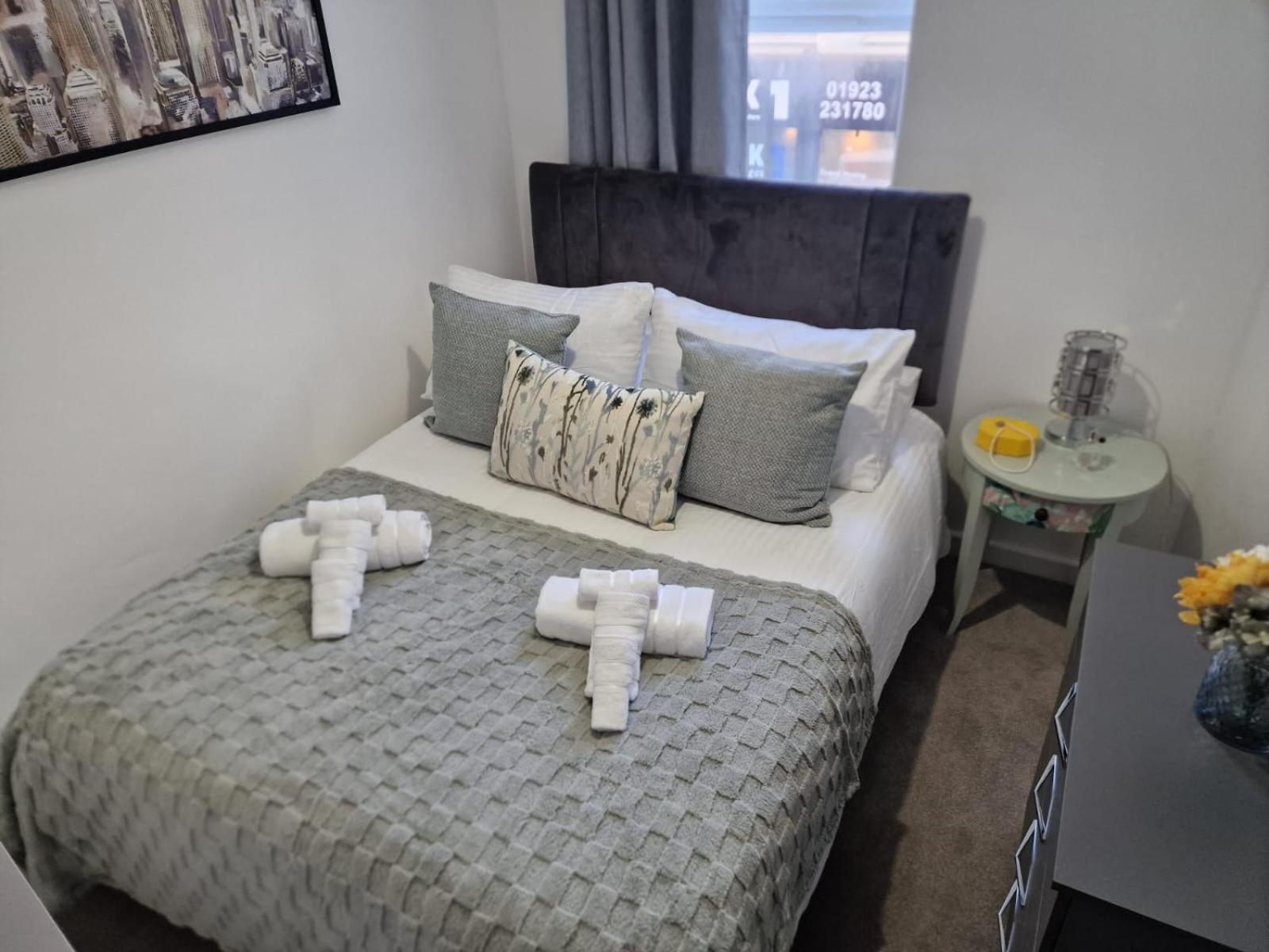 12 B Market Street Watford  Bagian luar foto