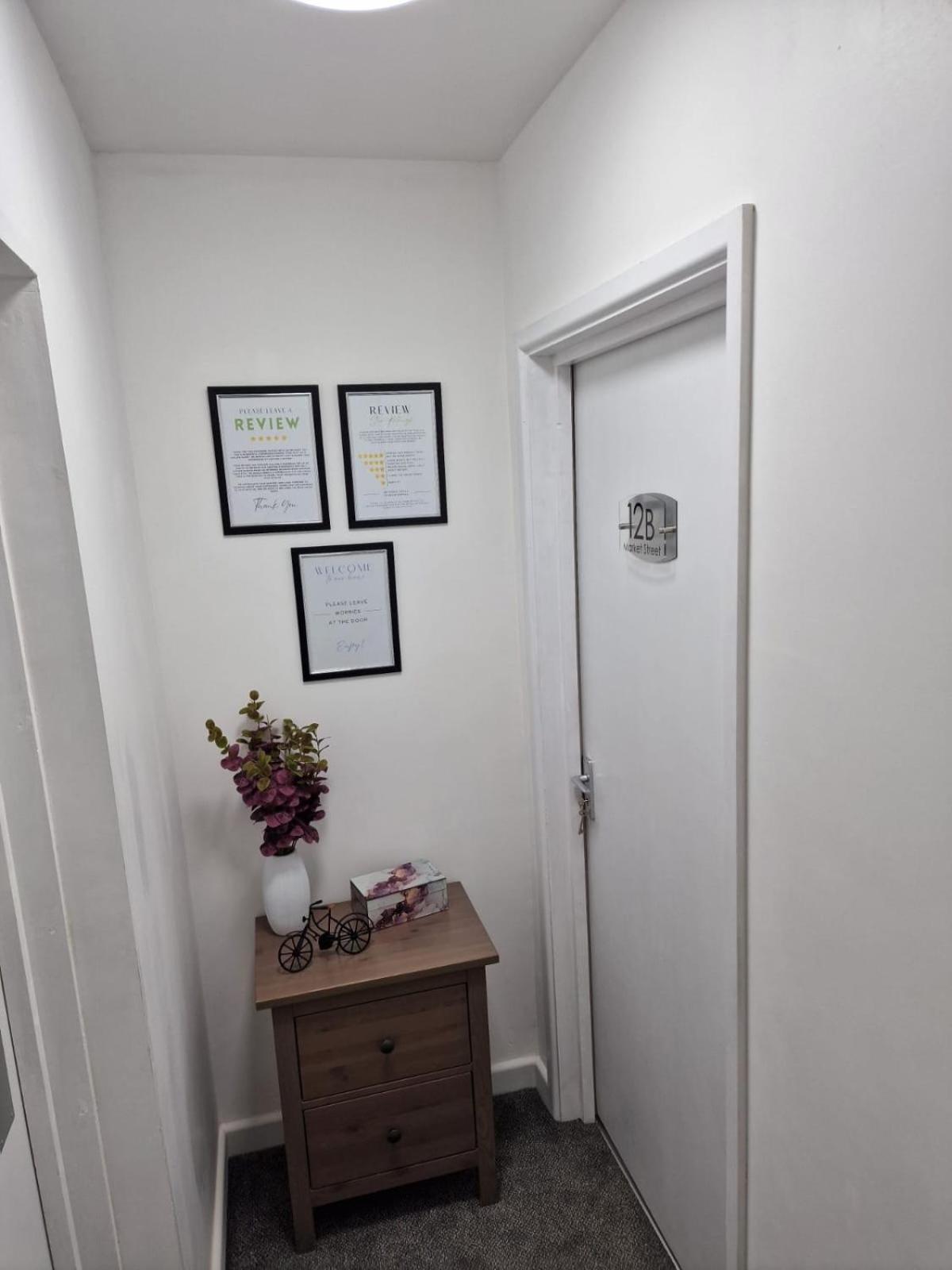 12 B Market Street Watford  Bagian luar foto